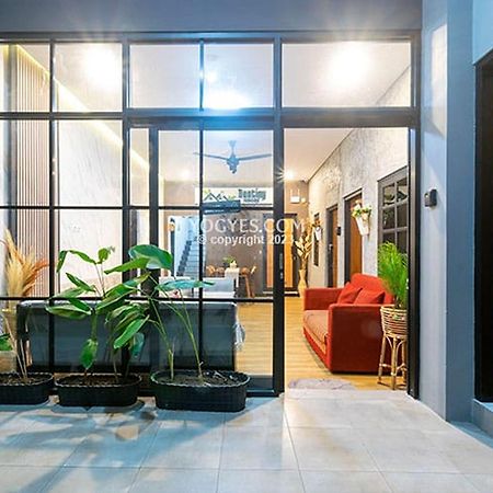 Destiny House Hotel Jogjakarta Buitenkant foto