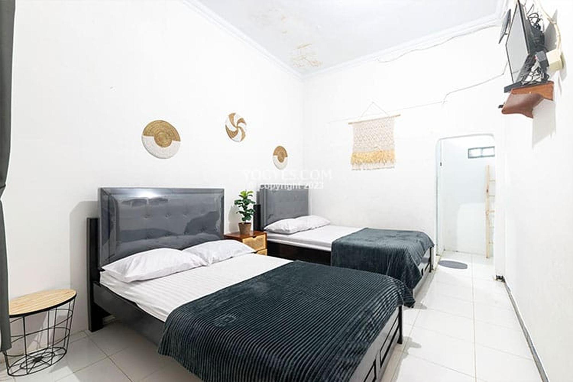 Destiny House Hotel Jogjakarta Buitenkant foto